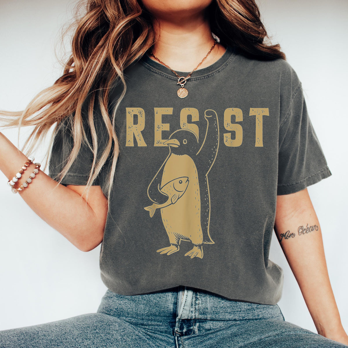 Penguins RESIST Shirt