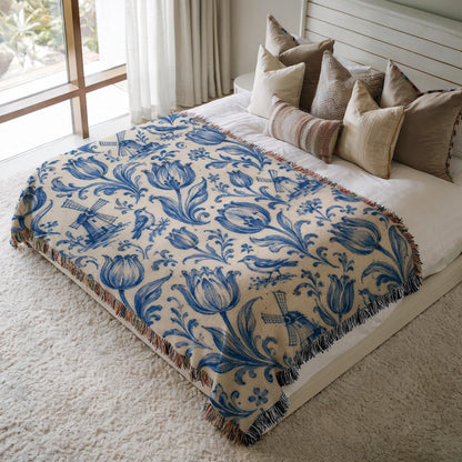 Delft Blue Tulip Woven Blanket