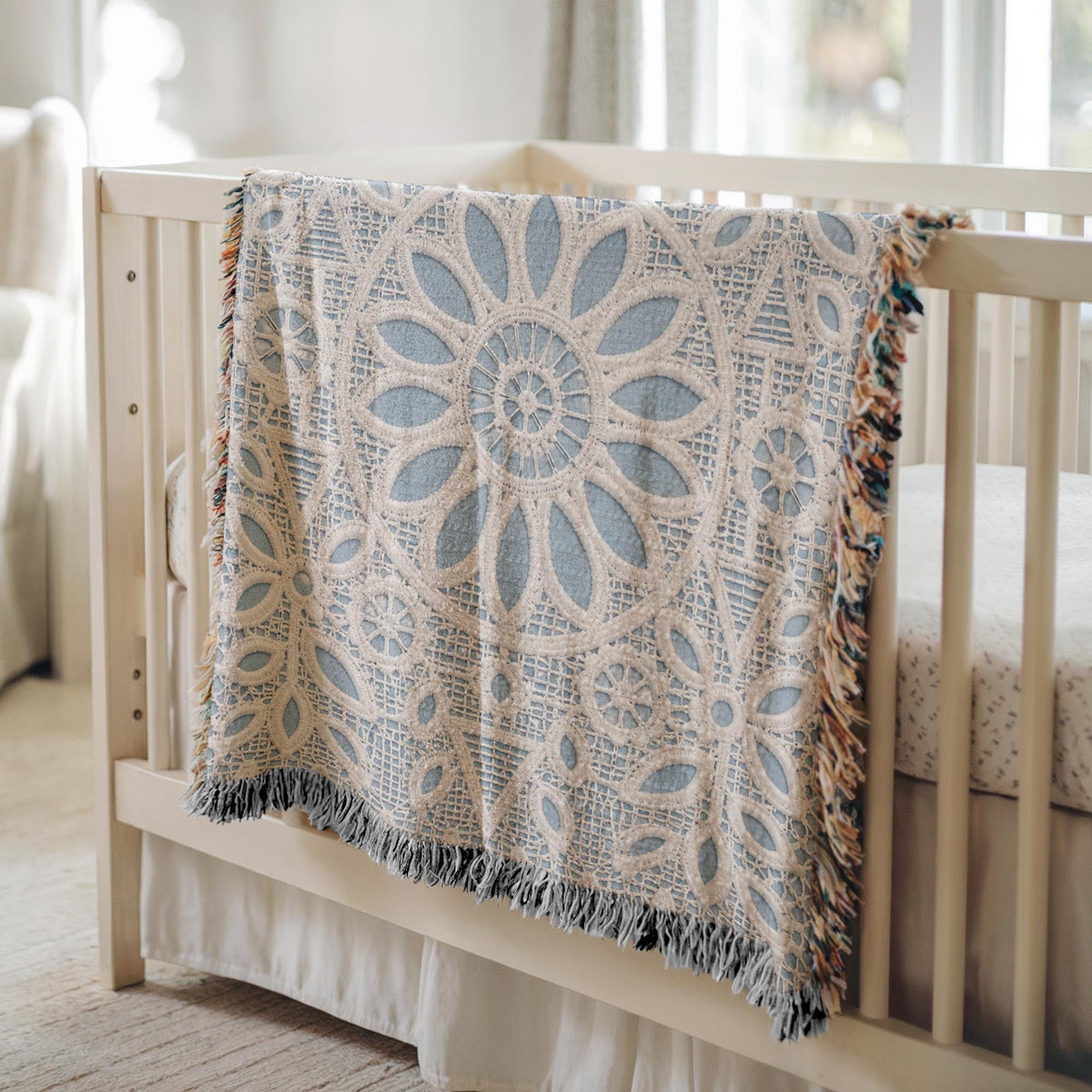 Lace Woven Blanket