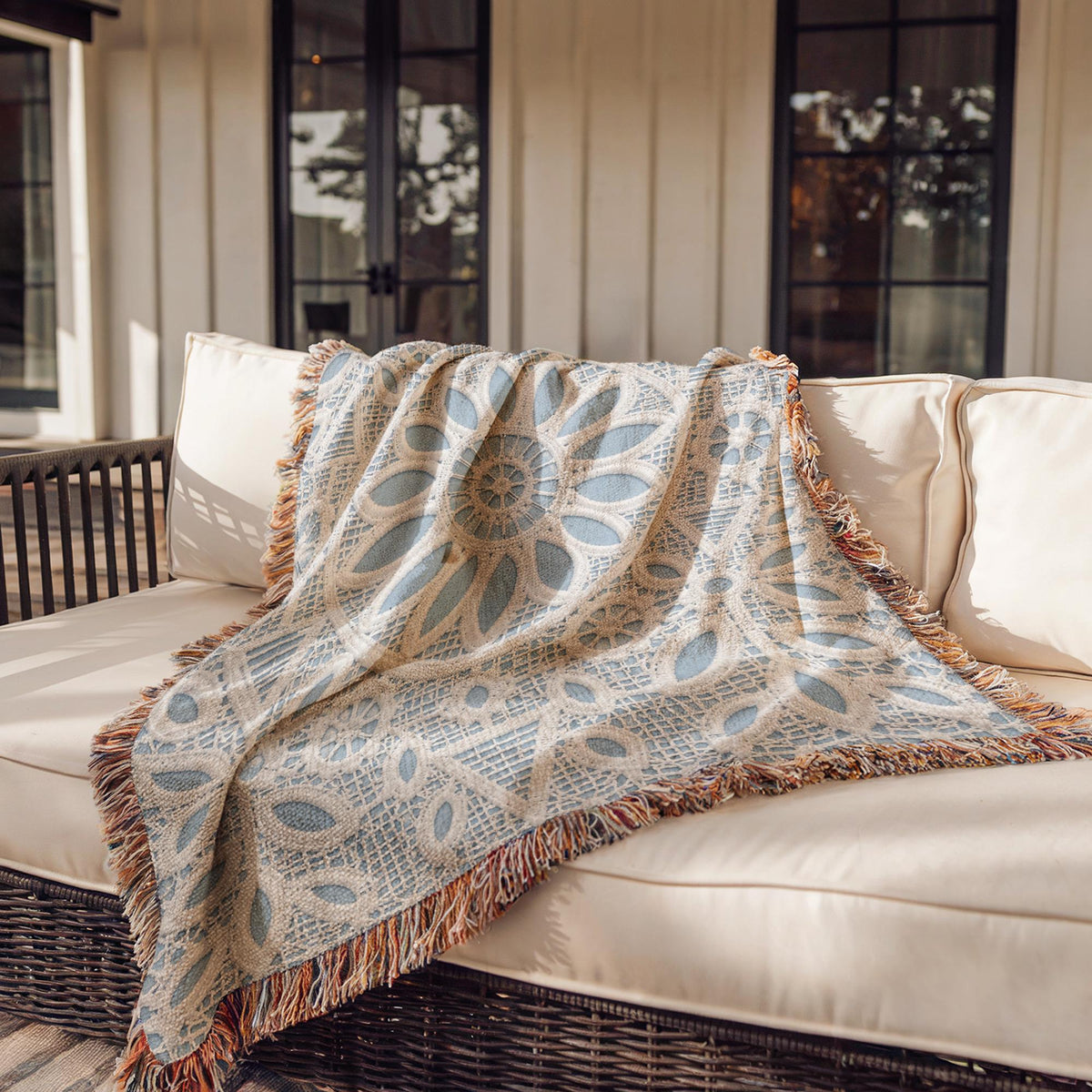Lace Woven Blanket