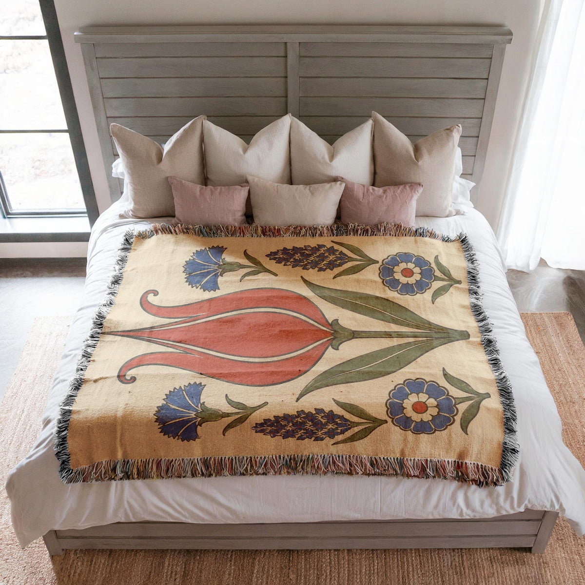 Tulip Woven Blanket
