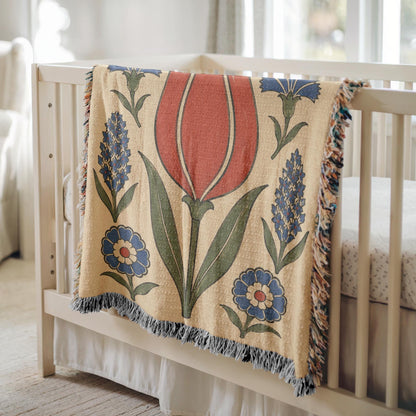Tulip Woven Blanket
