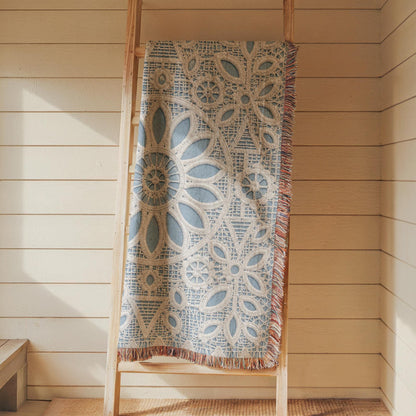 Lace Woven Blanket